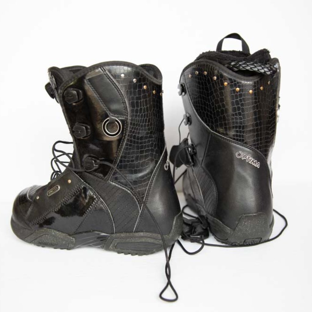 Gently Used Salomon Snowboard Boots